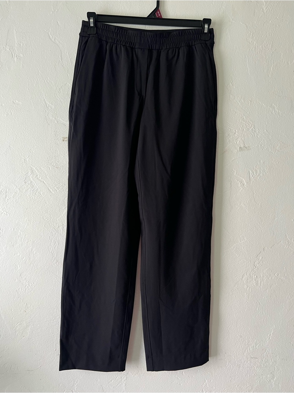 Lululemon Luxtreme Straight Leg Mid Rise Women's Pants
Small Black